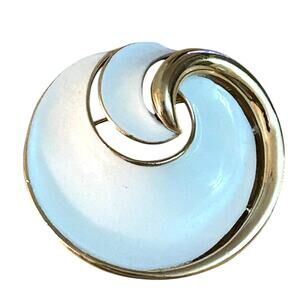 Vintage Crown Trifari Brooch White Enamel and Gold Tone Sculptural Swirl Design